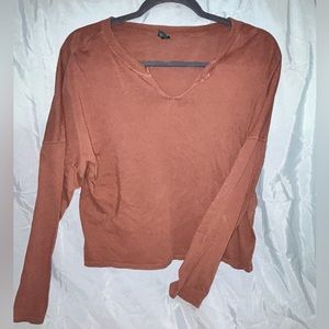 Burnt orange long sleeve cropped tee